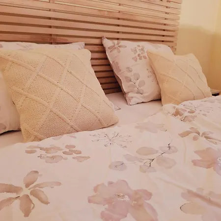 Middletown No 1, Self Check-in 24 H Appartement Banská Bystrica