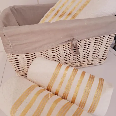 Middletown No 1, Self Check-in 24 H * Banská Bystrica