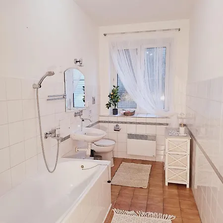 Middletown No 1, Self Check-in 24 H Apartment